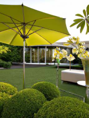 Balancing Lawn Beauty with Outdoor Martini Bars and Lounges